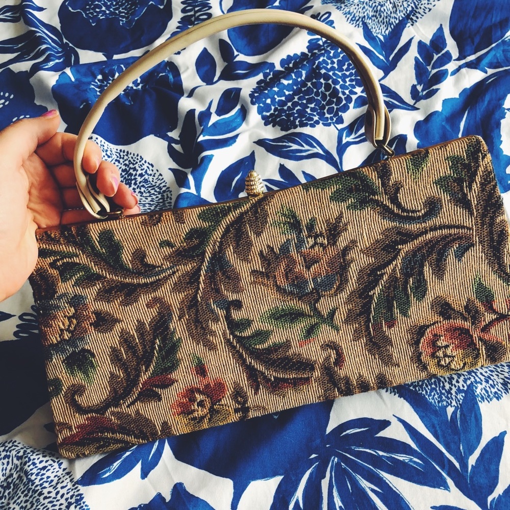Fun vintage piece